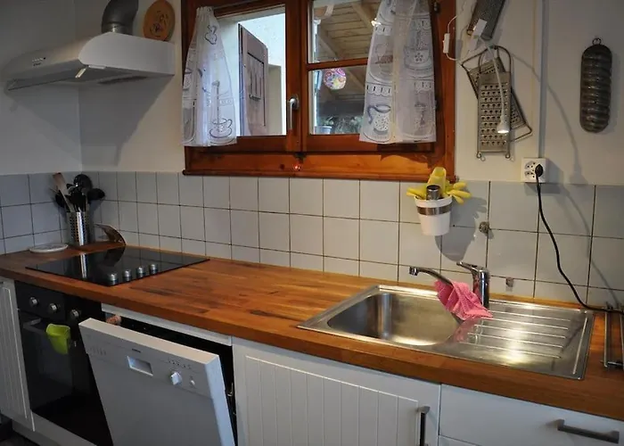 シャレー Heloise